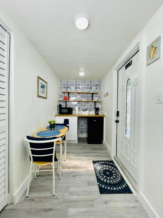 Our Lovely Nest, Free Parking & Wi-Fi ไมอามี ภายนอก รูปภาพ